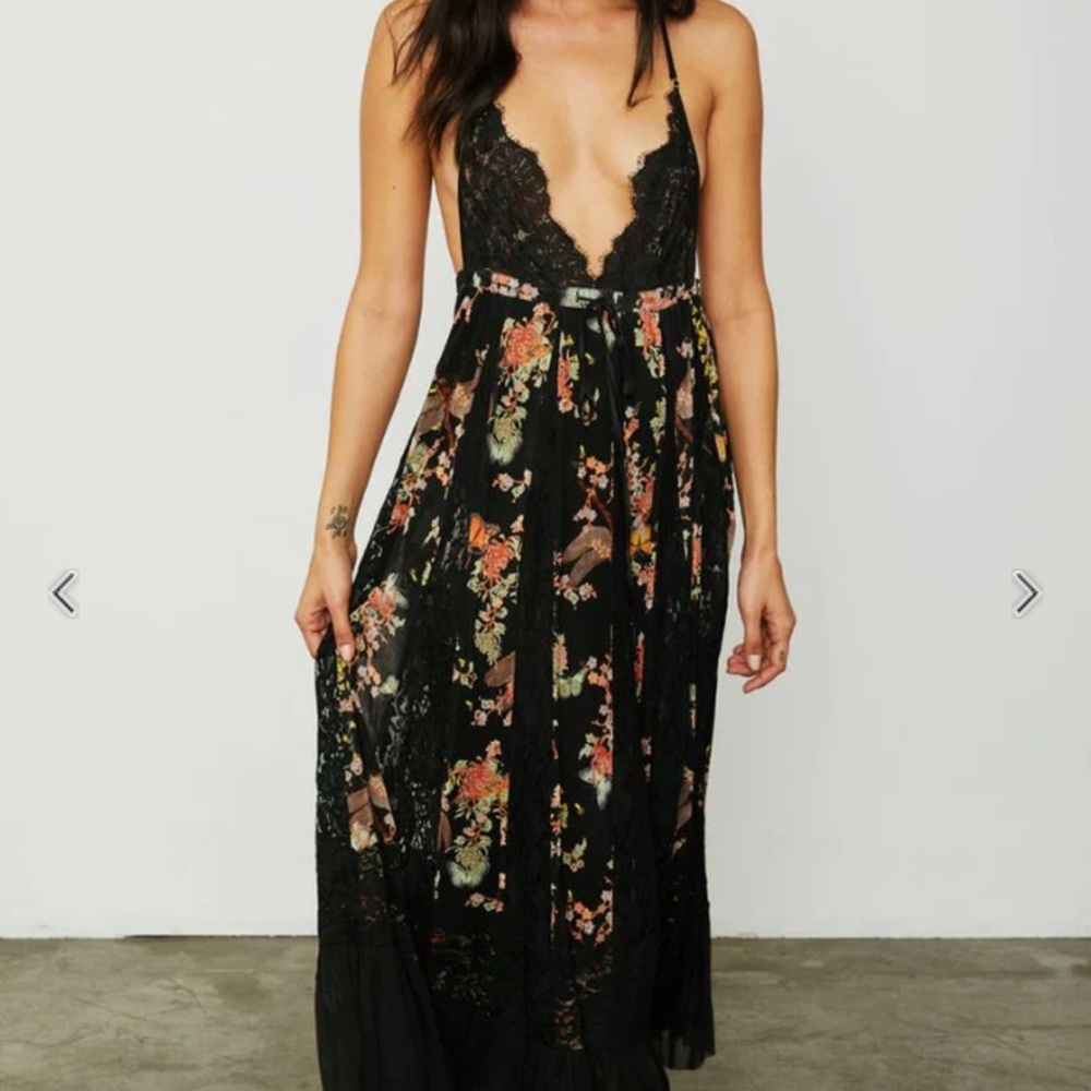 We Are HAH I’ll take you farer maxi dress